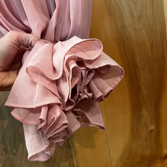 High Waisted Pleated Maxi Skirt - Picture 5 of 8